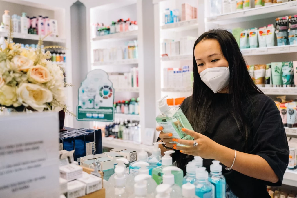 cuanto cuesta montar una droguería perfumería