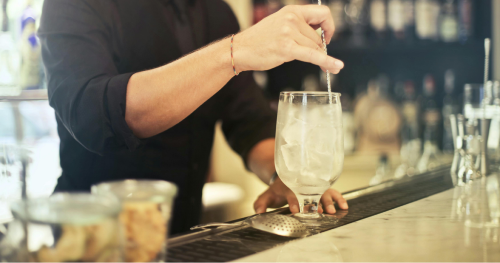 Consejos para abrir un bar de copas exitoso
